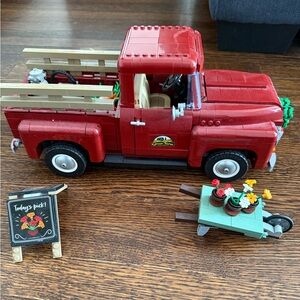 LEGO 10290 pickup truck